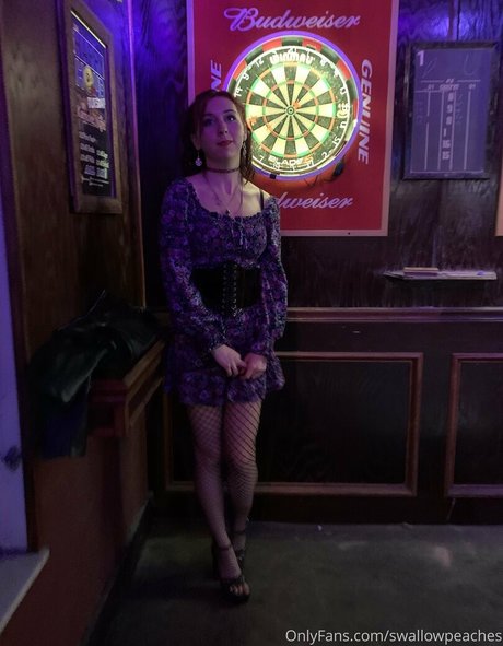 swallowpeaches nude only fans leaks