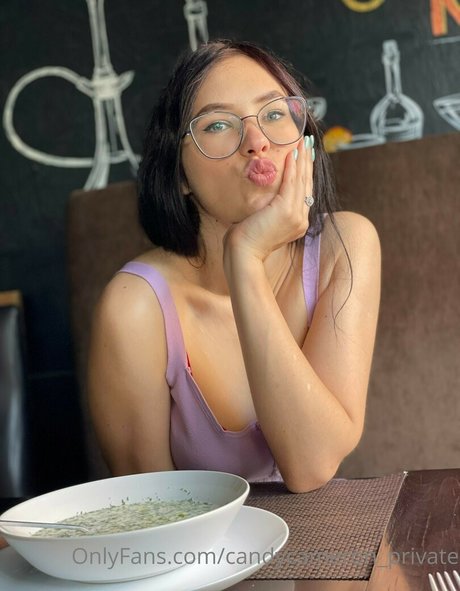 candycameron onlyfans model