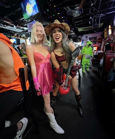 hardcore asian onlyfans sex galleries