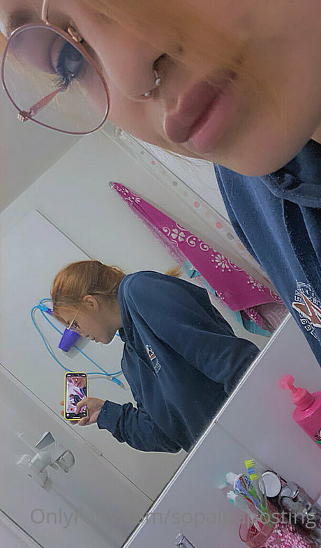 sopaipaposting onlyfans nude tits