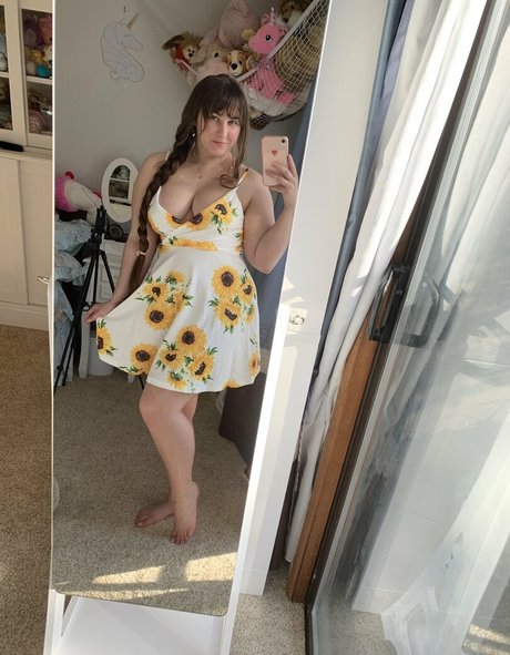 NSFWLeia onlyfans leak naked