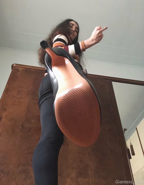 giantesselixs onlyfans nudes