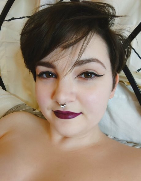 luciuskitten onlyfans xxx