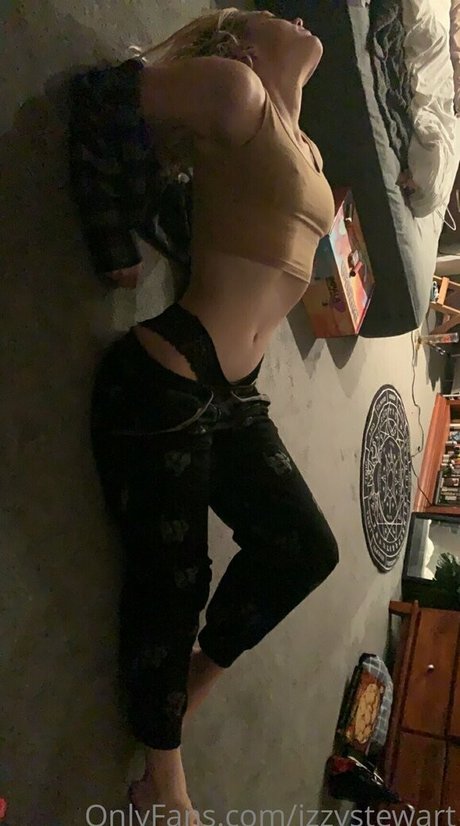 izzystewart leaks only fans