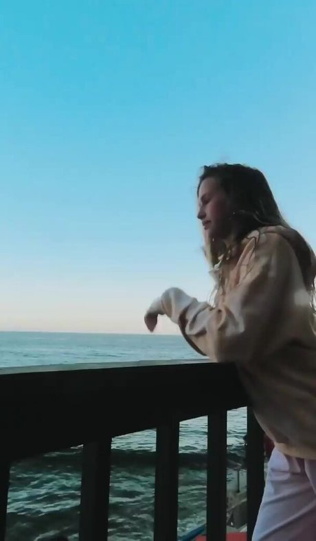 Ella Horan onlyfans sex