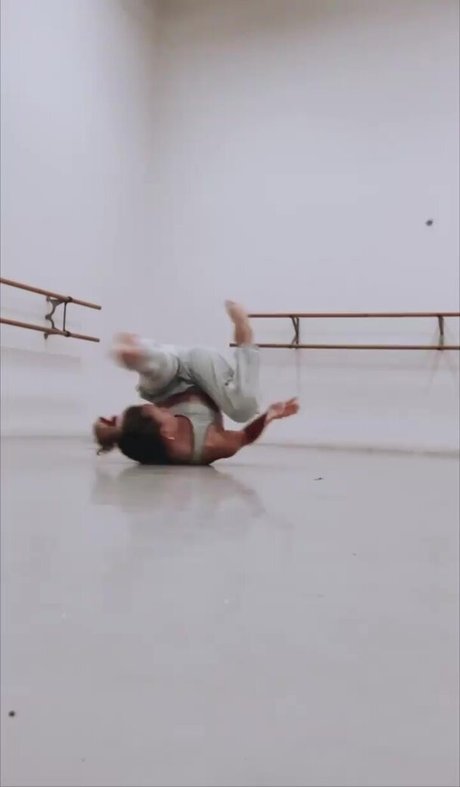 Ella Horan leaked nudes onlyfans