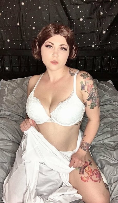 canadiancomiccutie onlyfans nudes leak