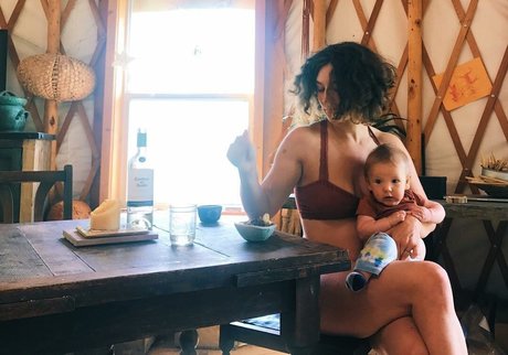 Hallee Hirsh only fans leaks