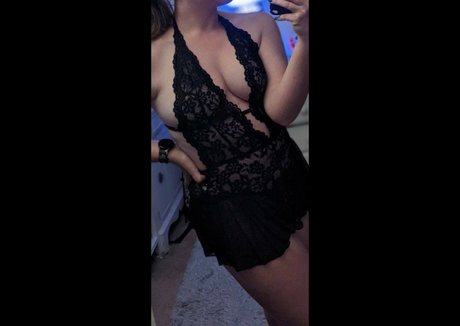 Gapeach713 onlyfans explicit content