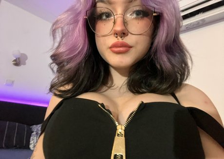 miniasuna leak only fans