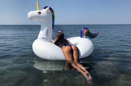 lexadarkfree onlyfans strip tease