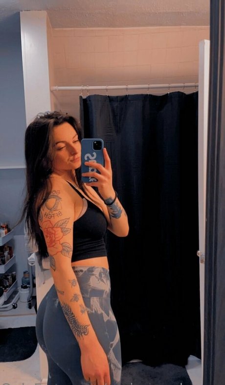 Tyarah Dziedzic free only fans