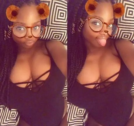 Itstaviaa onlyfans content type