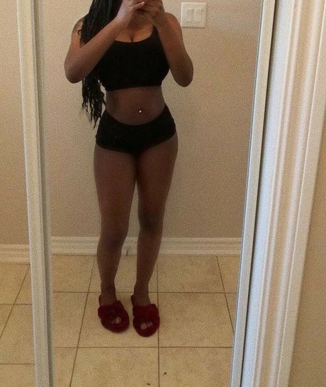 Itstaviaa onlyfans sex leak