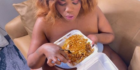 beverlyblue3x onlyfans content