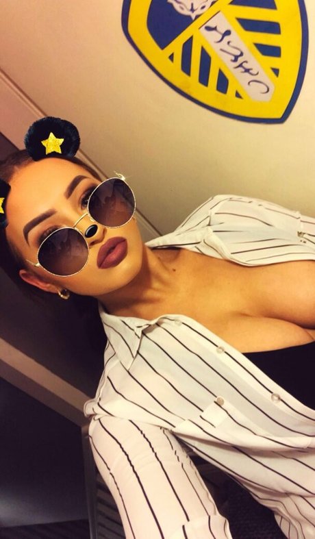 Ellie Lofthouse porn onlyfans leaks