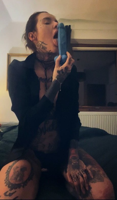 Adriana Indeana Kreckova onlyfans posts