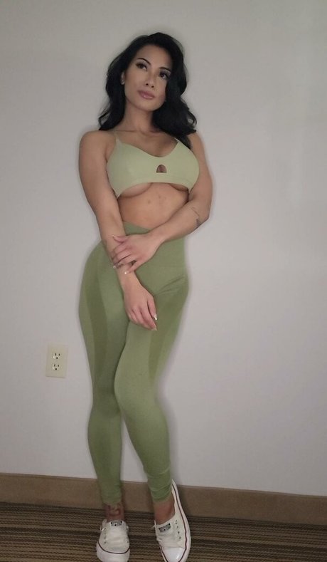 mynxmamii onlyfans tits