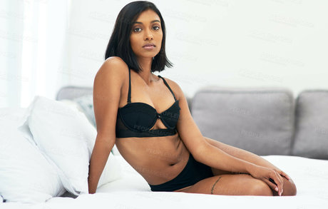 Robin Elaine Jansen new onlyfans leak