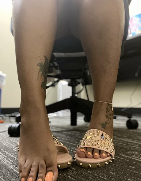 thetoekitten onlyfans for free