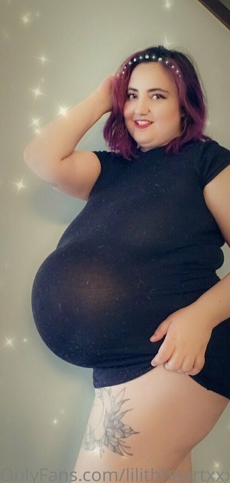 lilithheartxxx onlyfans sexy