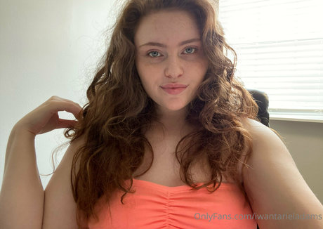 iwantarieladams onlyfans free content