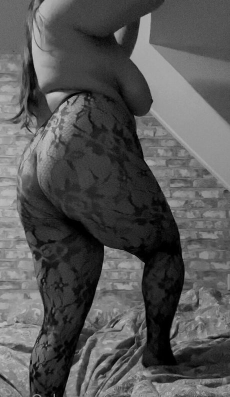 celinesugar naked onlyfans pics