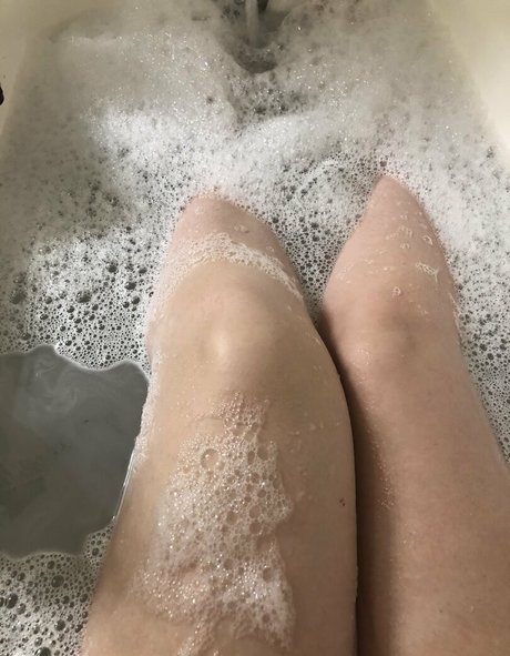 peachyknn onlyfans nude pics