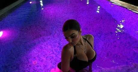 Rashel Kolaneci nude leaked onlyfans