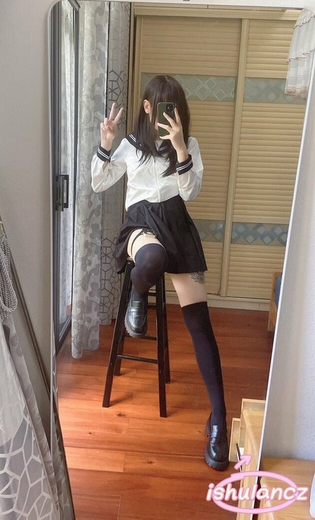 ishulancz123 onlyfans leak