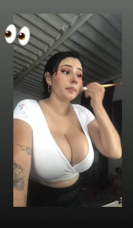 Wendy Yineth onlyfans leakd