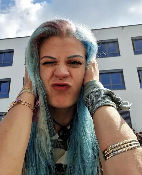 Caroline Haas onlyfans lesk