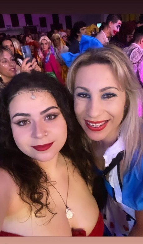 sabrinacadete98 hot onlyfans