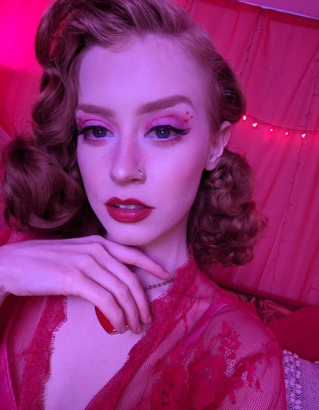 lunarouxfree onlyfans leaked