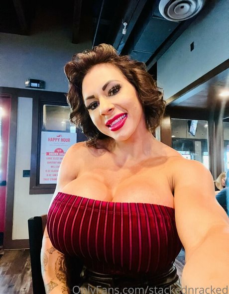stackednracked onlyfans nude pics