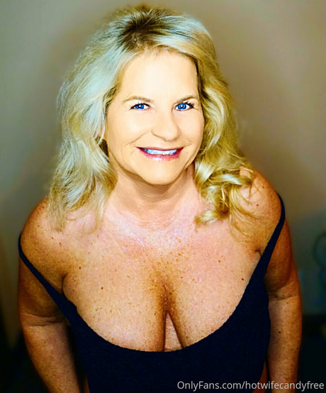 hotwifecandyfree onlyfans leaks