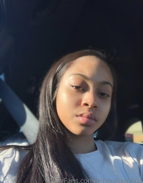 amourjazmina onlyfans naked