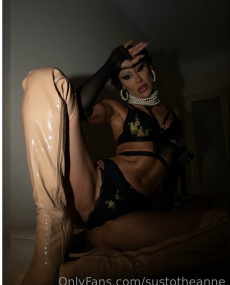 Sustotheanne onlyfans nude tits