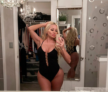 sarahsooliver onlyfans nsfw
