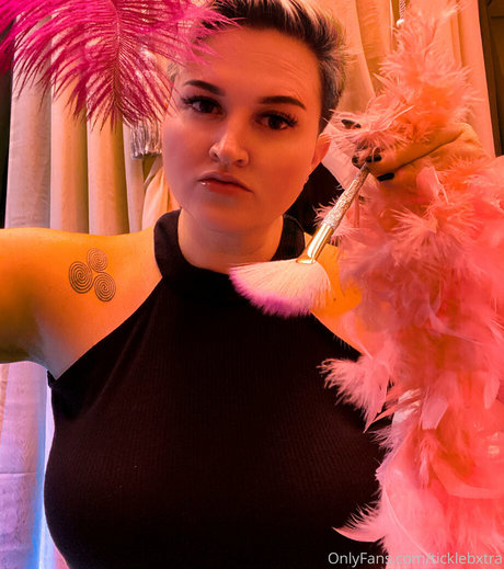 ticklebxtra nude onlyfans