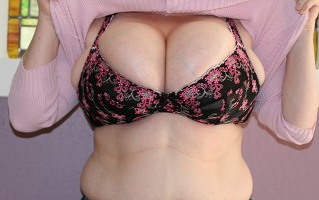 sapphiresboobs onlyfans leaked