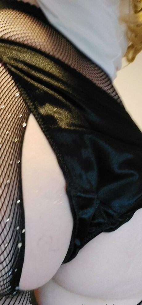 trashbunnyro onlyfans nude leaks