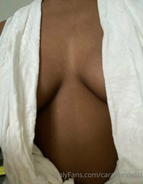 carameldelitt onlyfans content