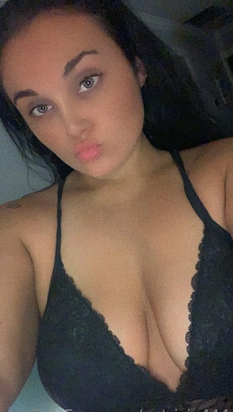 patricia444 onlyfans strip