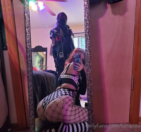 lunarlita onlyfans lesk
