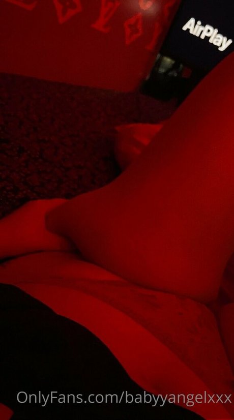 babyyangelxxx onlyfans nude content