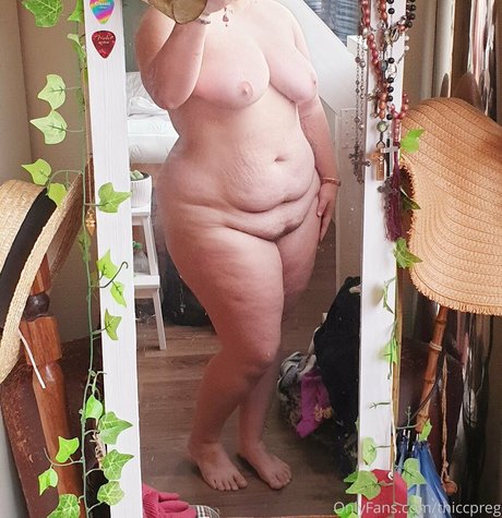 thiccpreg onlyfans nude leak