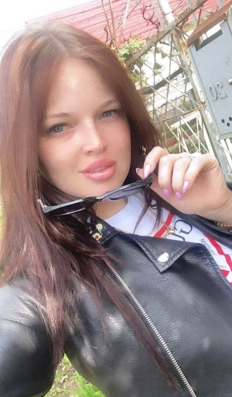 yanamulberry only fans pictures