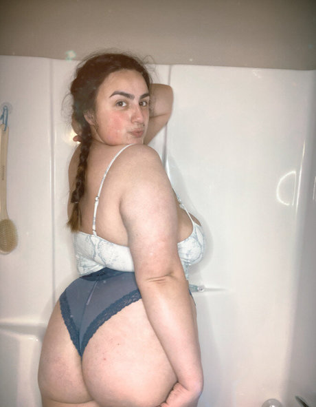 Jazminealeahh onlyfans explicit content