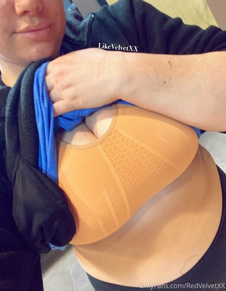 redvelvetxx onlyfans nude